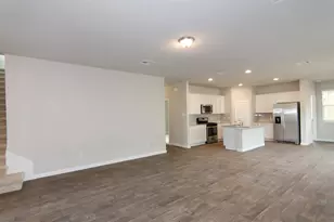 392 Fall Aster Dr, Kyle, TX 78640 - Photo 4