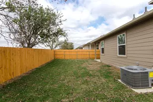 392 Fall Aster Dr, Kyle, TX 78640 - Photo 30