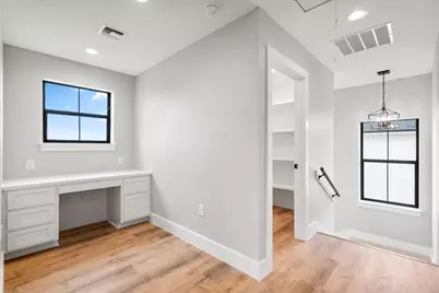 205 N Avenue, Johnson City, TX 78636 - Photo 24