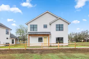 205 N Ave, Johnson City, TX 78636 - Photo 1