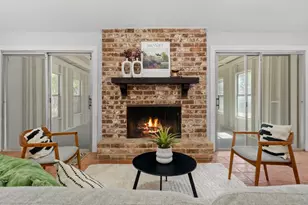 7503 Berkman Dr, Austin, TX 78752 - Photo 16