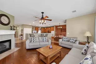 2913 Clinton Pl, Round Rock, TX 78665 - Photo 2