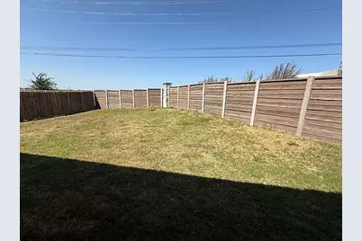 400 Barton Creek Lane, Hutto, TX 78634 - Photo 24