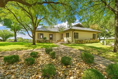 1607 Clubhouse Hill Drive, Spicewood, TX 78669 - Photo 2