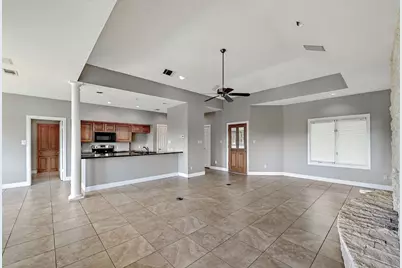 1607 Clubhouse Hill Drive, Spicewood, TX 78669 - Photo 8