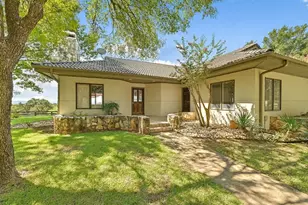 1607 Clubhouse Hill Dr, Spicewood, TX 78669 - Photo 1