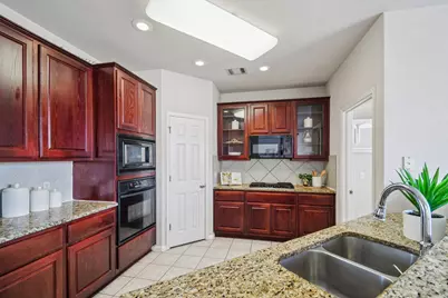 1003 Ambrose Drive, Pflugerville, TX 78660 - Photo 6