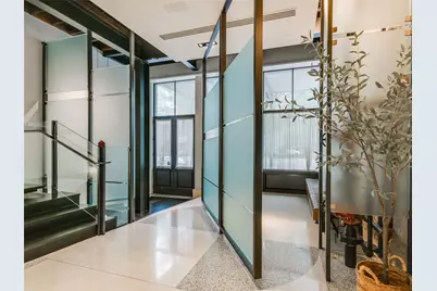 811 Congress Avenue, Austin, TX 78701 - Photo 2