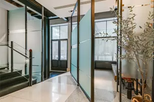 811 Congress Ave, Austin, TX 78701 - Photo 2