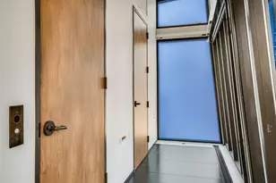 811 Congress Ave, Austin, TX 78701 - Photo 24