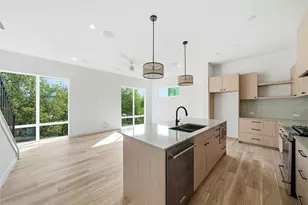 10813 Hermosillo Dr, Austin, TX 78758 - Photo 4