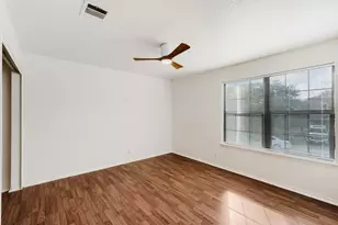 216 Capistrano Dr, San Marcos, TX 78666 - Photo 10