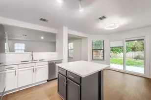 216 Capistrano Dr, San Marcos, TX 78666 - Photo 14