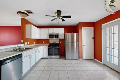 12220 Briarcreek Loop, Manor, TX 78653 - Photo 16