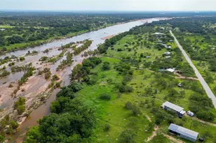125 Elmer Rd, Llano, TX 78643 - Photo 32