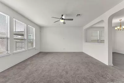 412 Deer Crest Drive, New Braunfels, TX 78130 - Photo 10