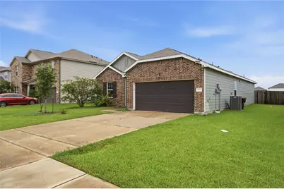 5002 Highland Springs Drive, Richmond, TX 77469 - Photo 2