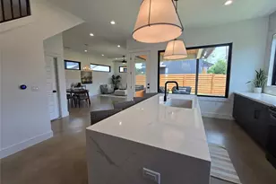 5301 Grover Ave, Austin, TX 78756 - Photo 8