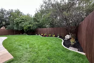 13105 Appaloosa Chase Dr, Austin, TX 78732 - Photo 6