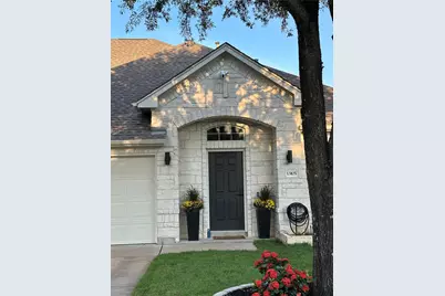 13105 Appaloosa Chase Drive, Austin, TX 78732 - Photo 2