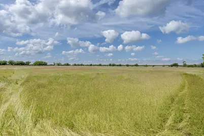 2091 Goodwin Road, Gonzales, TX 78629 - Photo 12