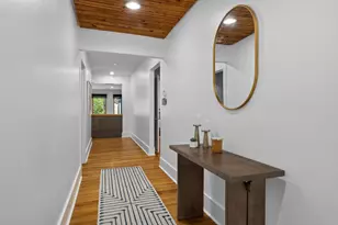 2800 Cherry Ln, Austin, TX 78703 - Photo 2