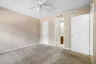 311 E 31st St, Austin, TX 78705 - Photo 14