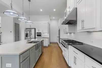 16516 Leopold Trail, Austin, TX 78738 - Photo 10