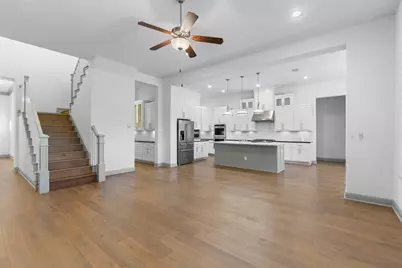 16516 Leopold Trail, Austin, TX 78738 - Photo 8