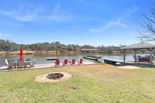 318 Clear Creek Dr, Burnet, TX 78611 - Photo 2