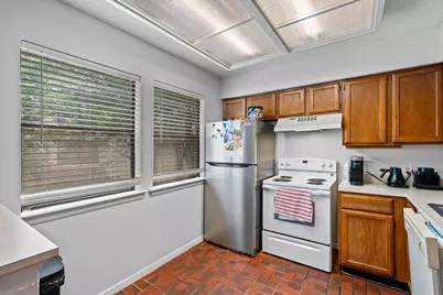 2110 Rio Grande Street #207, Austin, TX 78705 - Photo 12