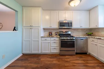 416 Village Lane, Buda, TX 78610 - Photo 6