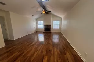 416 Village Ln, Buda, TX 78610 - Photo 4