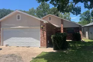 416 Village Ln, Buda, TX 78610 - Photo 1