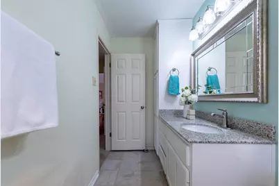 416 Village Lane, Buda, TX 78610 - Photo 12