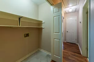 416 Village Ln, Buda, TX 78610 - Photo 14