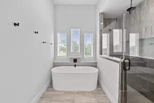 225 Spicewood Trails Dr, Spicewood, TX 78669 - Photo 18