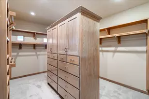 24736 Travis Lakeside Dr, Spicewood, TX 78669 - Photo 18