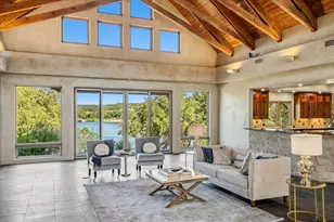 24736 Travis Lakeside Dr, Spicewood, TX 78669 - Photo 30