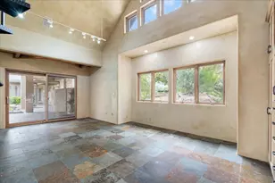 24736 Travis Lakeside Dr, Spicewood, TX 78669 - Photo 22