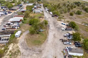 10811 San Jose Ave, Del Valle, TX 78617 - Photo 18