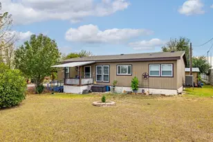 10811 San Jose Ave, Del Valle, TX 78617 - Photo 4