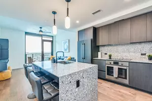 84 East Ave, Austin, TX 78701 - Photo 2