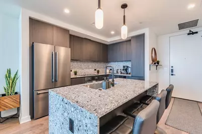 84 East Avenue #1902, Austin, TX 78701 - Photo 6