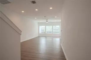 12500 Lamppost Ln, Austin, TX 78727 - Photo 4