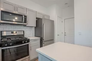 12500 Lamppost Ln, Austin, TX 78727 - Photo 8