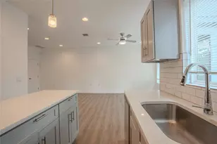 12500 Lamppost Ln, Austin, TX 78727 - Photo 10