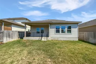 220 Sun Grv Trl, Georgetown, TX 78628 - Photo 8