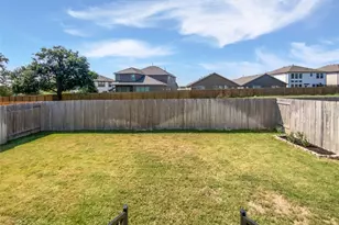 220 Sun Grv Trl, Georgetown, TX 78628 - Photo 22