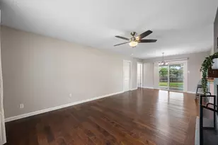 7102 Fred Morse Dr, Austin, TX 78723 - Photo 4